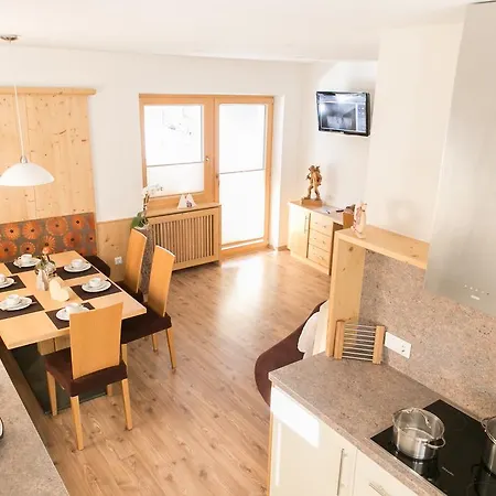 Carmen Apartment